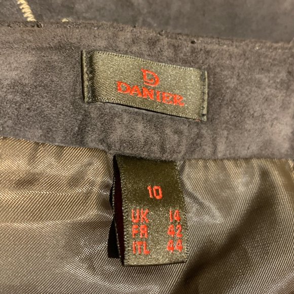 GORGEOUS '80 Vintage chocolate Suede Skirt💕 - Picture 3 of 4